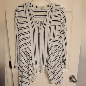 pq LA Blouse- black and white - size medium